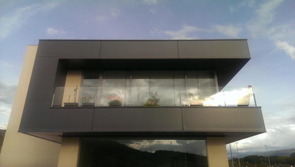 Nruta Ponferrada Otel Bembibre  Dış mekan fotoğraf