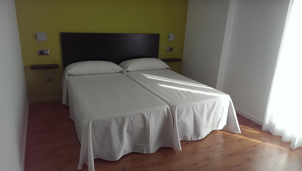 Nruta Ponferrada Otel Bembibre  Oda fotoğraf